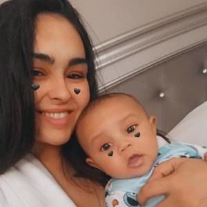 Meet your Posher, Samantha